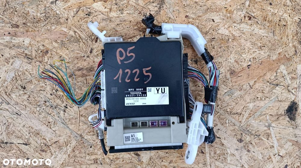 STEROWNIK SILNIKA KOMPUTER ECU TOYOTA C-HR 89221-F4130