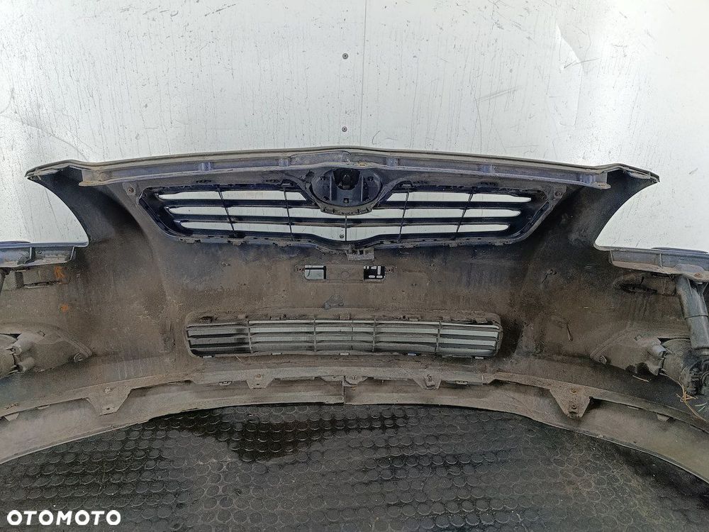 ZDERZAK PRZÓD TOYOTA AVENSIS II T25 8S6 - 14