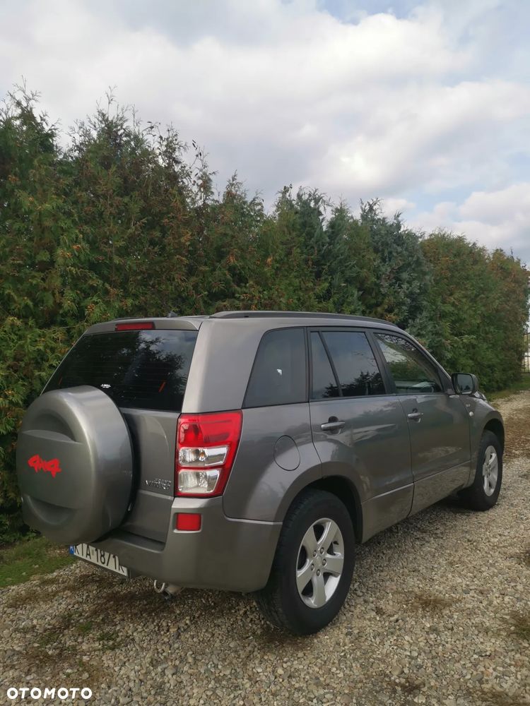 Suzuki Grand Vitara - 13