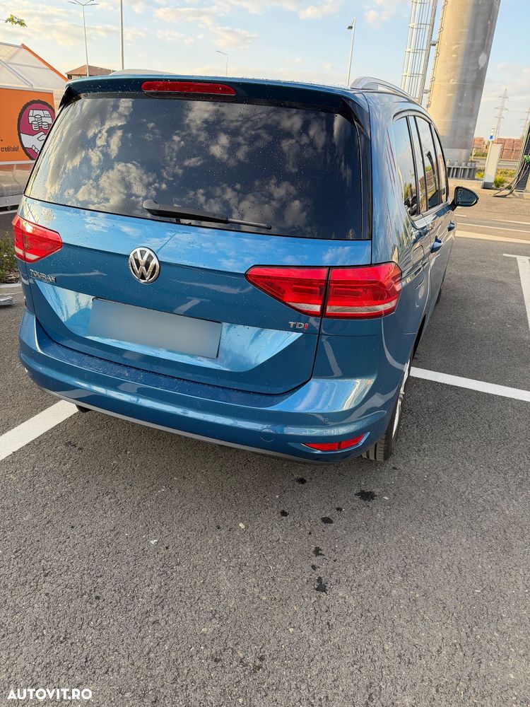 Volkswagen Touran - 7
