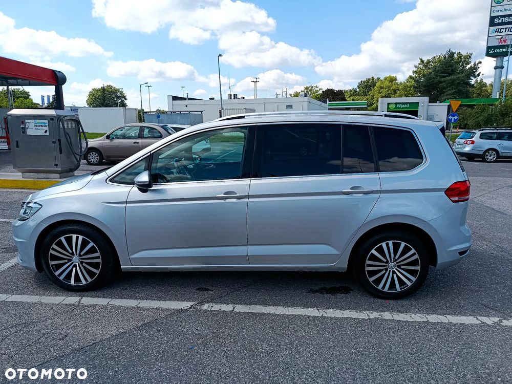 Volkswagen Touran 2.0 TDI BMT Comfortline DSG - 9