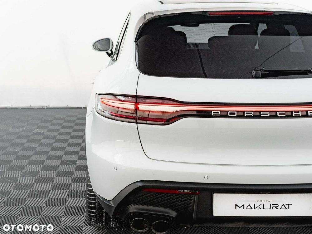 Porsche Macan - 11