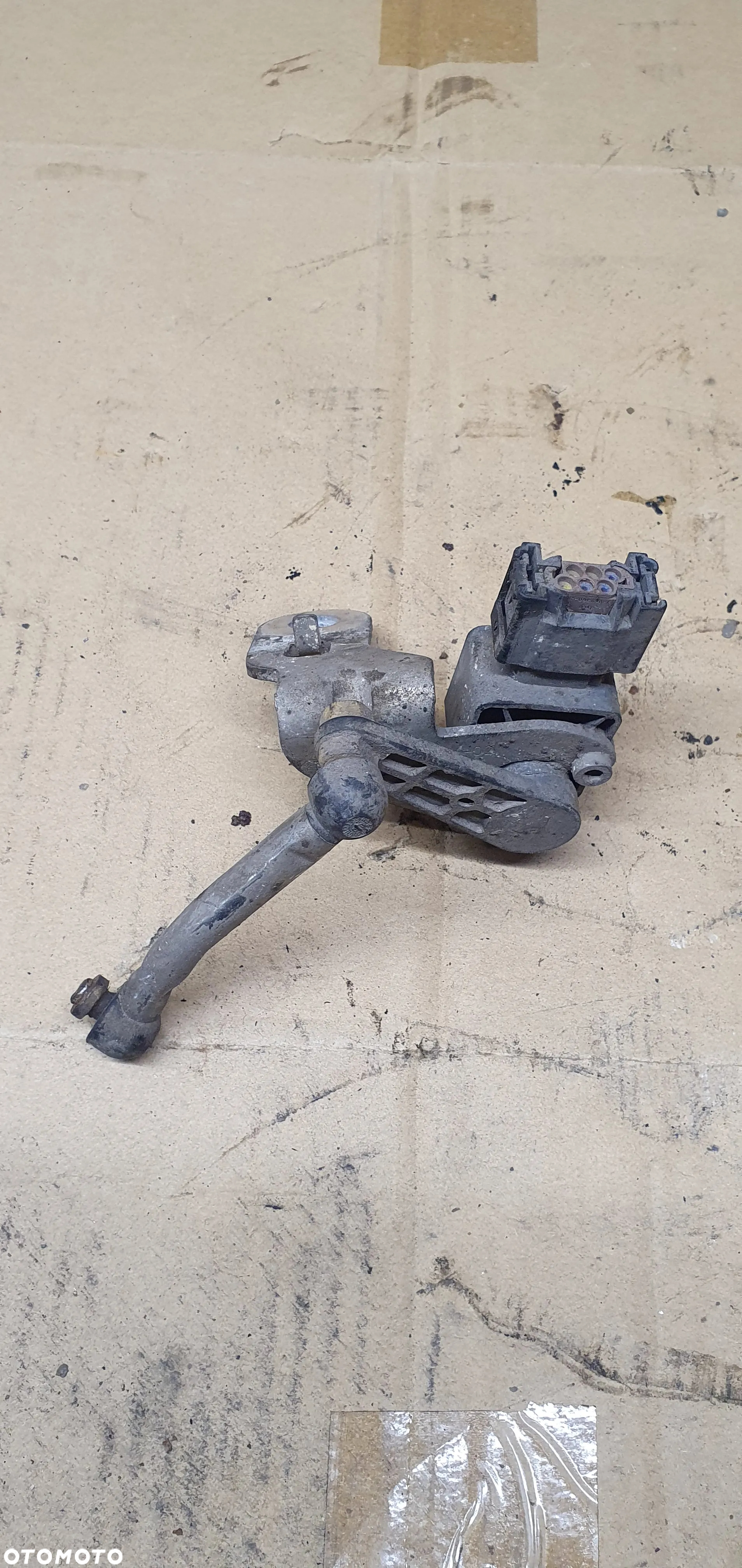 Czujnik poziomowania świateł XENON BMW 3 E90 6785205 - 3