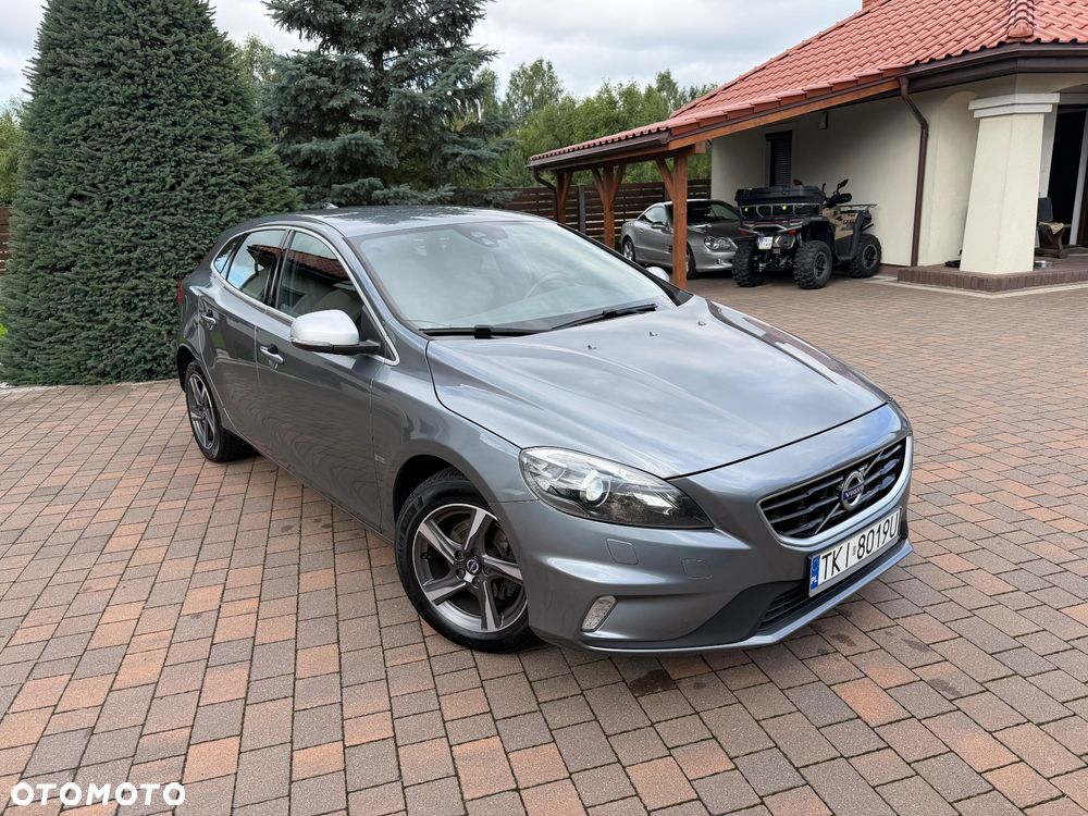 Volvo V40 D2 Drive-E R-Design Momentum - 31