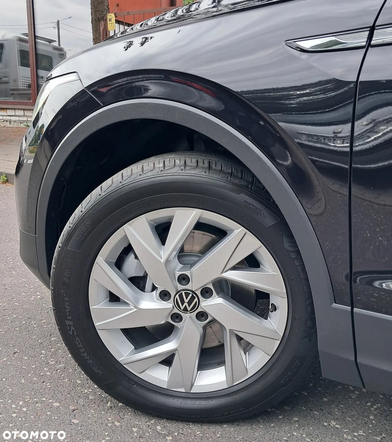 Volkswagen Tiguan 2.0 TDI SCR 4MOTION DSG Elegance - 31