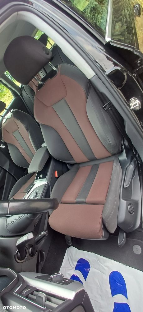Volkswagen Passat - 18