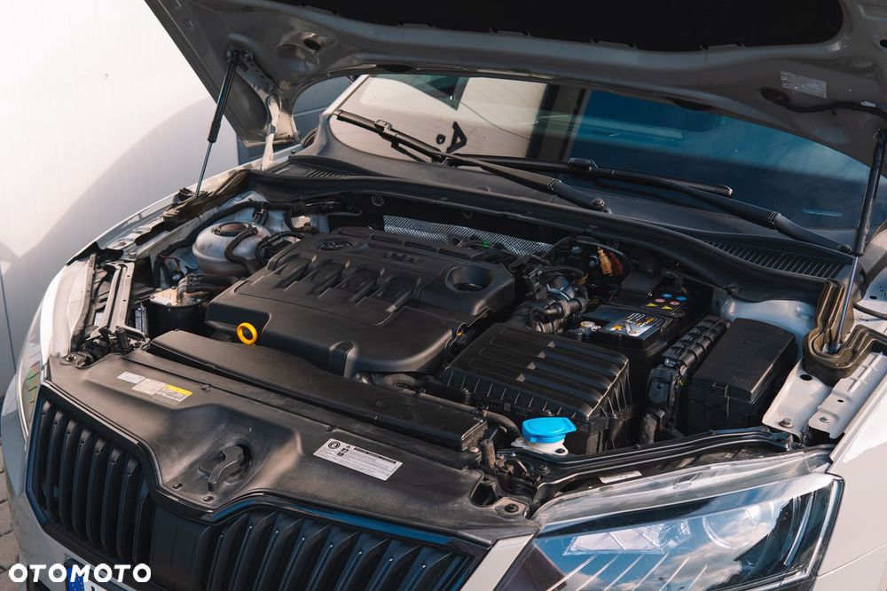 Skoda Superb 2.0 TDI 4x4 Sportline DSG - 17