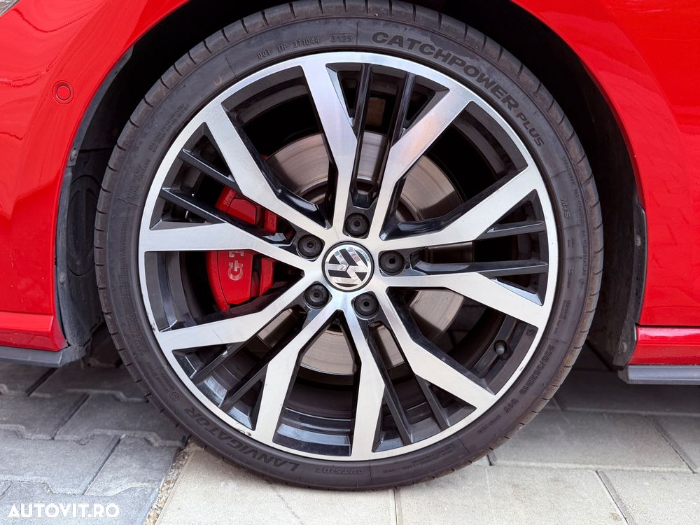 Volkswagen Golf 2.0 TSI OPF DSG GTI - 12