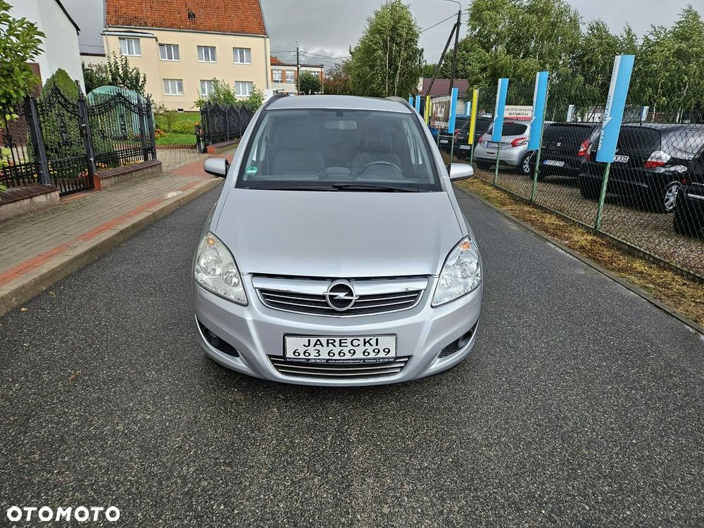 Opel Zafira - 2