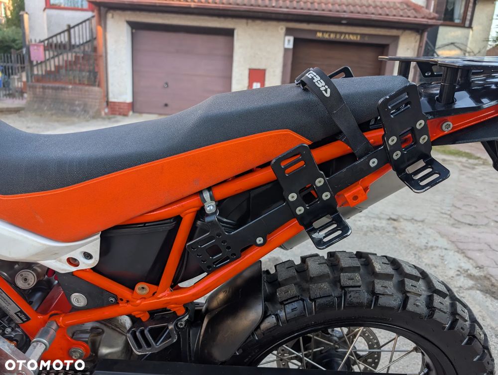 KTM Adventure - 16