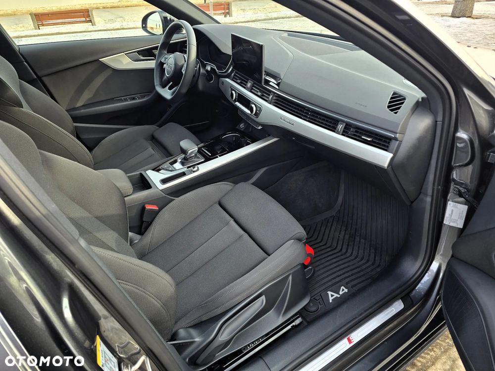 Audi A4 Avant 40 TFSI mHEV Quattro S Line S tronic - 34