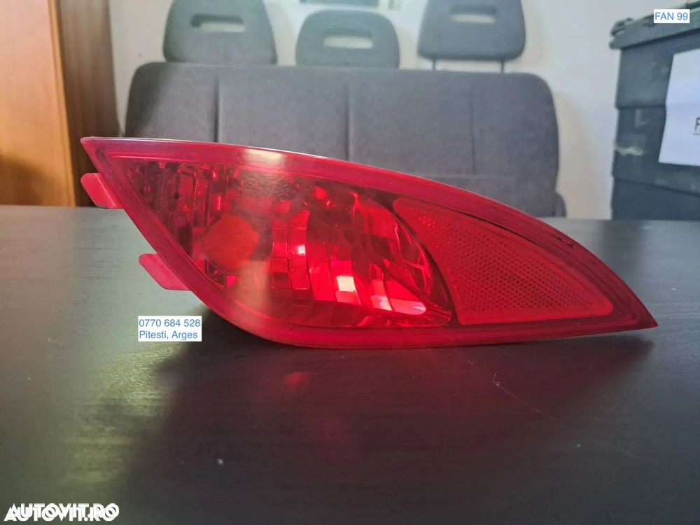 Lampa stop ceata stanga Originala Hyundai ix35 2009-2013 - 1