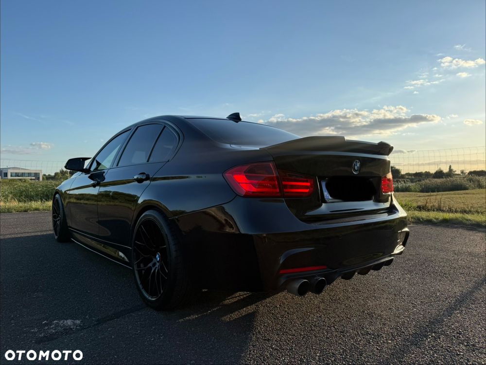 BMW Seria 3 320d - 14