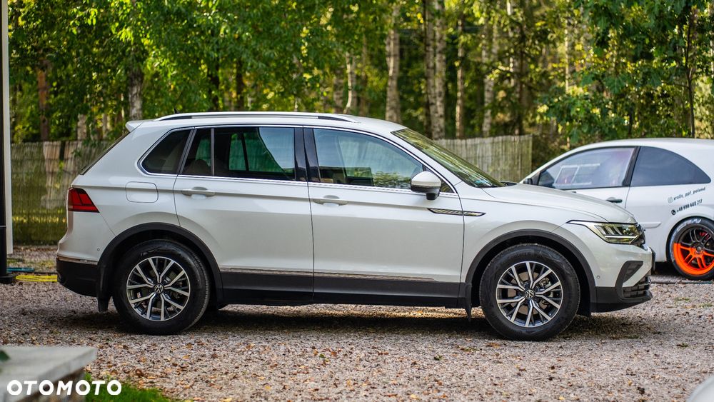 Volkswagen Tiguan - 3