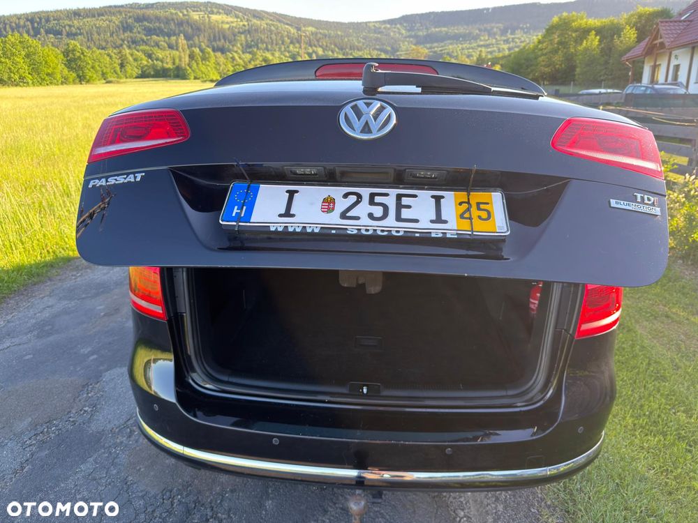 Volkswagen Passat 1.6 TDI BlueMotion Technology Highline - 27