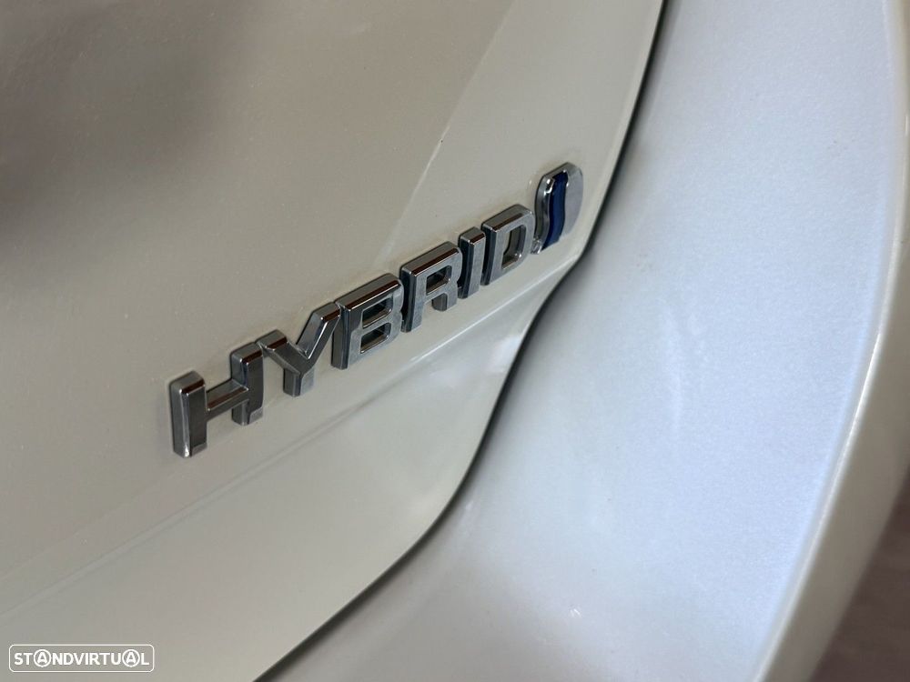 Toyota Auris Touring Sports 1.8 HSD Comfort +P.Sport+Navi - 27