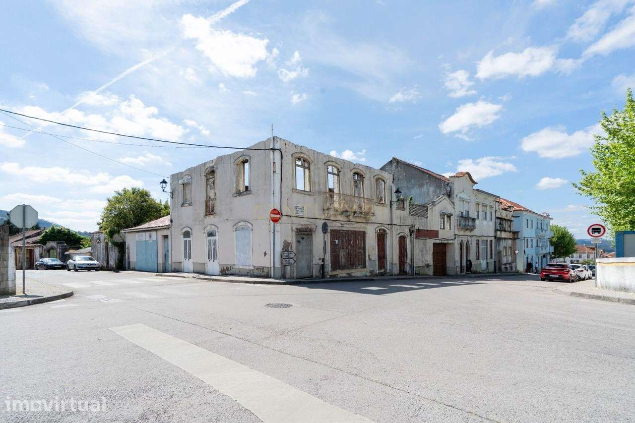 Casa em Ruínas na Lousã - Oportunidade Única de Investimento - Grande imagem: 3/5