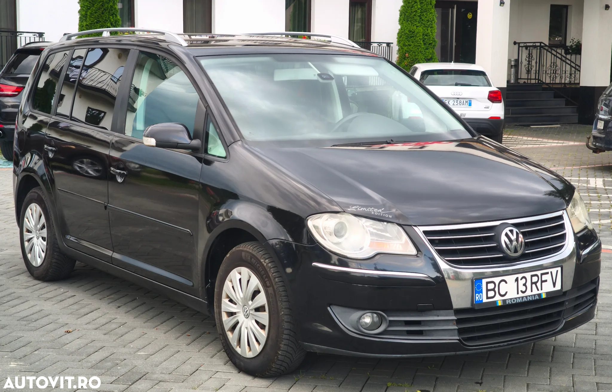 Volkswagen Touran 1.9TDI Highline - 4
