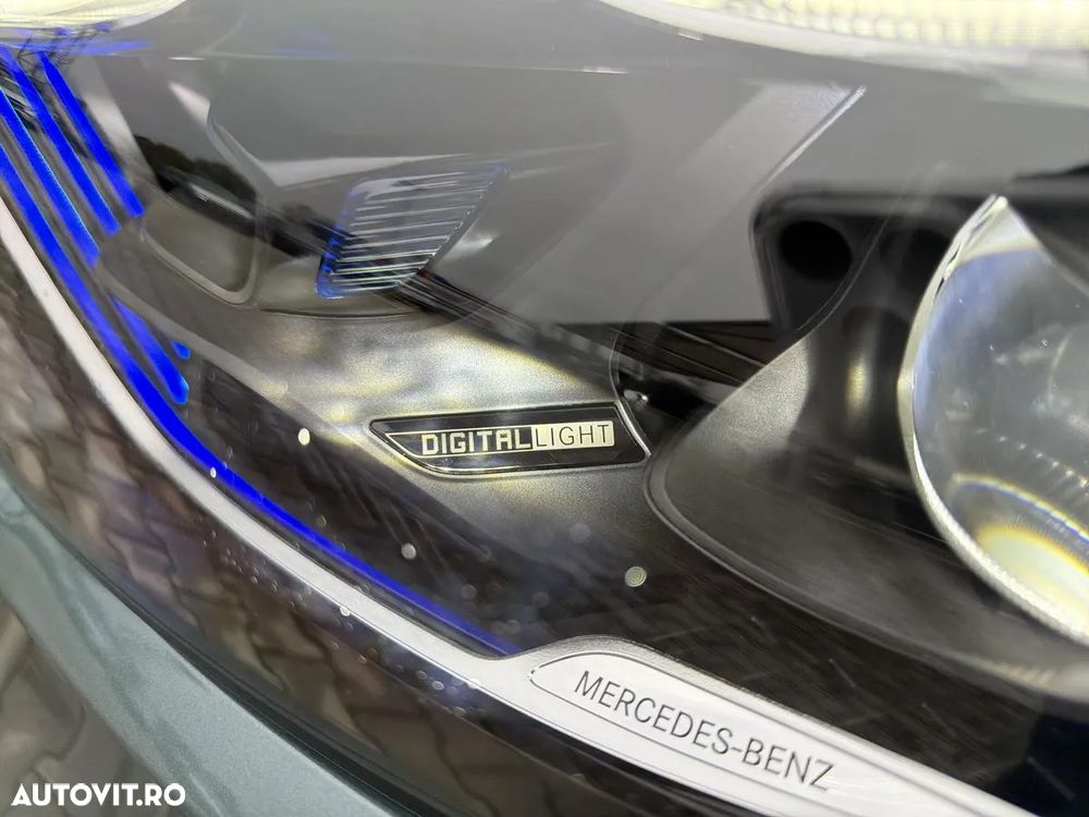 Mercedes-Benz GLC Coupe 200 4MATIC MHEV - 17