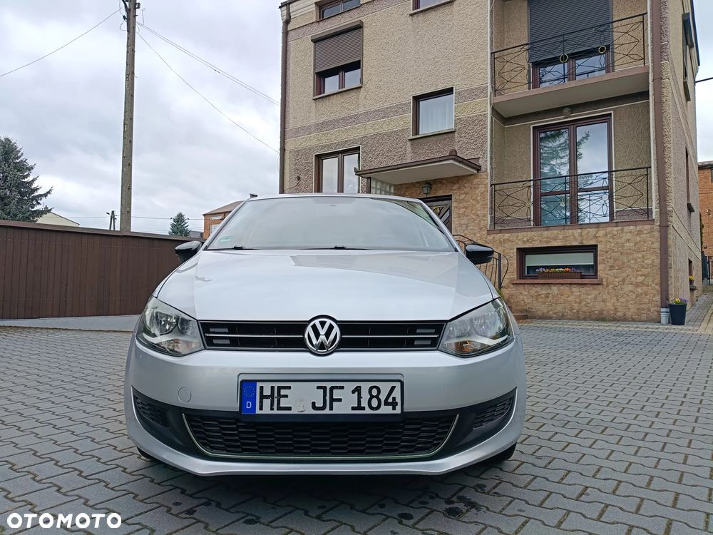 Volkswagen Polo 1.4 16V Comfortline - 2