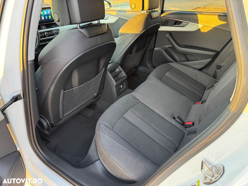 Audi A4 Avant 2.0 40 TDI S tronic MHEV S Line - 35