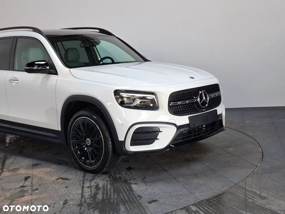 Mercedes-Benz GLB - 7