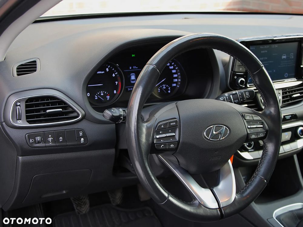 Hyundai i30 1.0 T-GDI Modern - 6