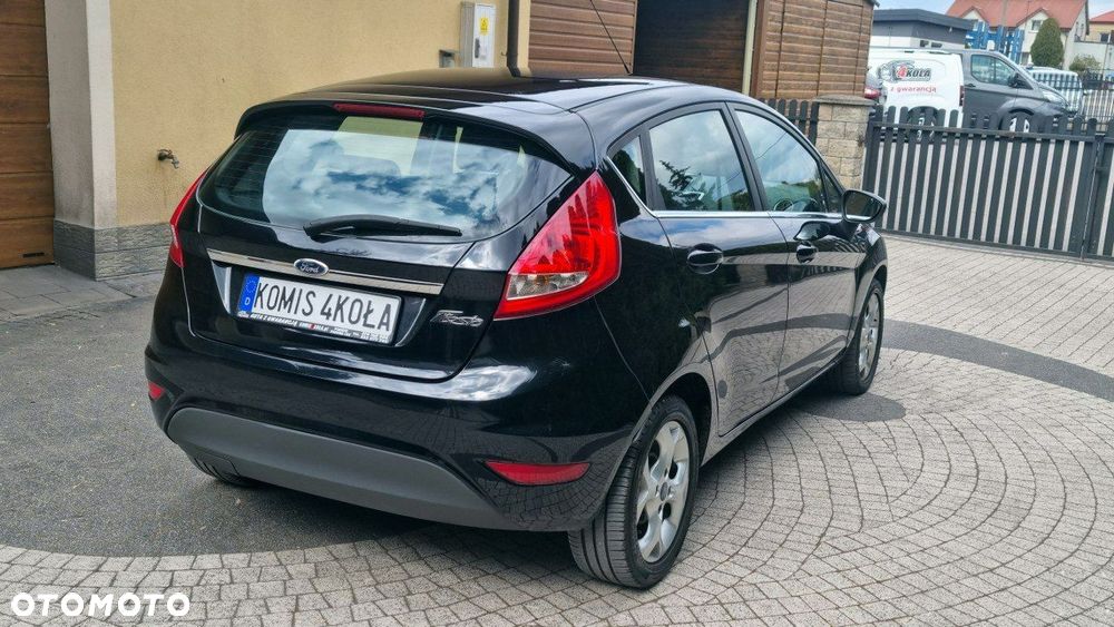 Ford Fiesta - 6