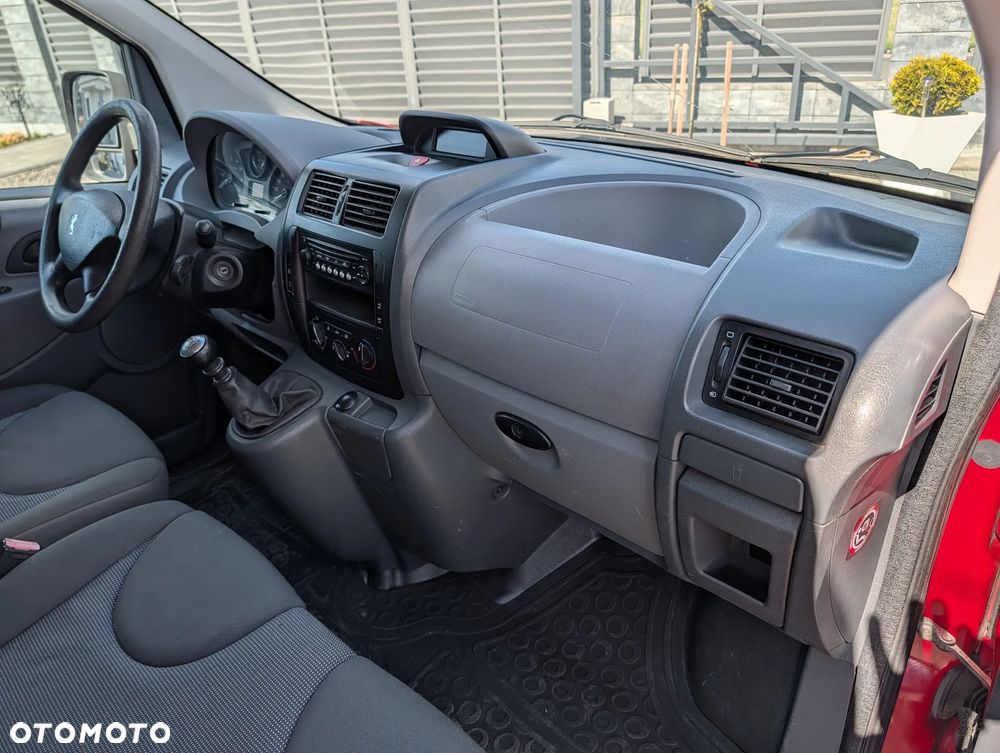 Peugeot EXPERT - 15