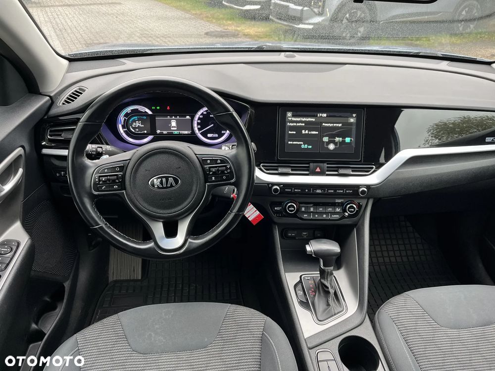 Kia Niro 1.6 GDI Hybrid M - 13