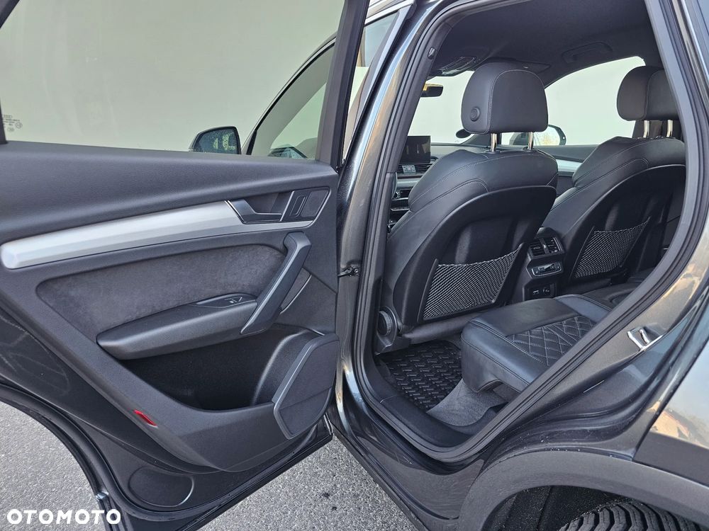 Audi Q5 55 TFSI e Quattro S Line S tronic - 9