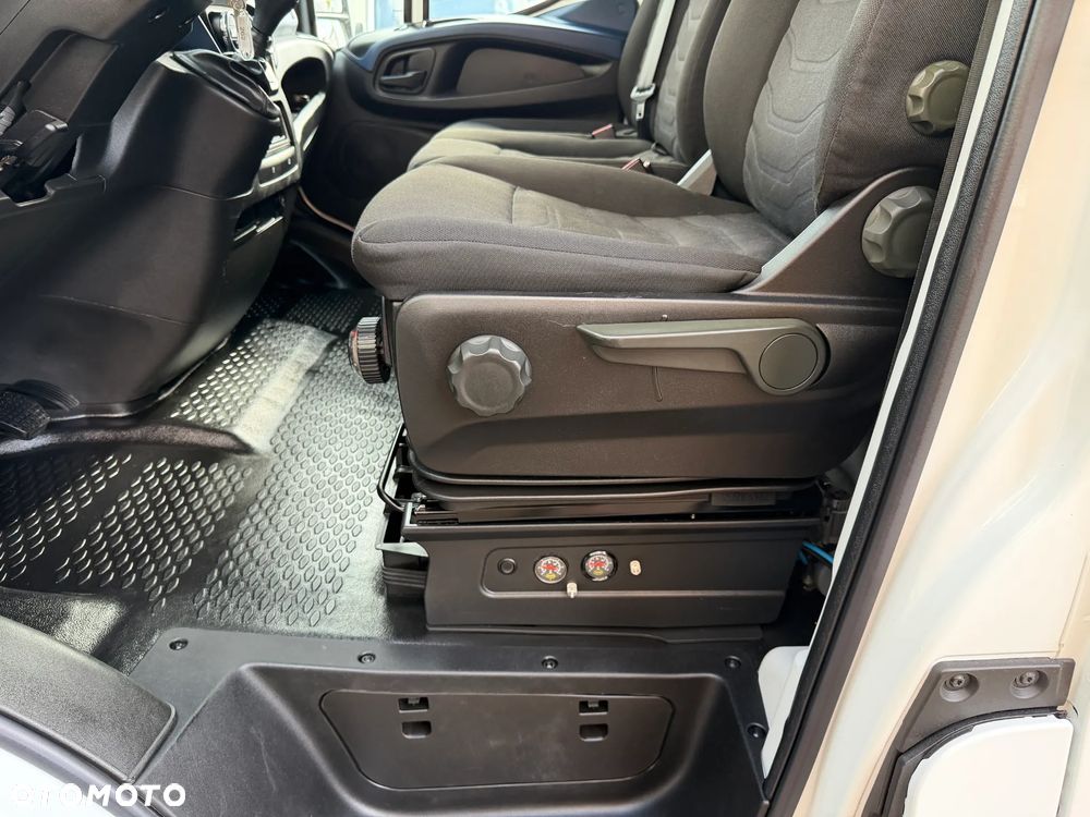 Iveco Daily 3,0 Izoterma 10 EP Winda - 21