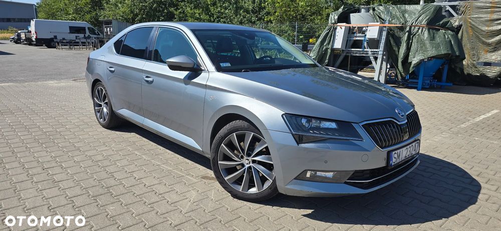 Skoda Superb 2.0 TDI L&K DSG - 1