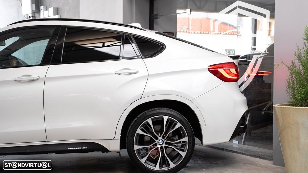 BMW X6 M50 d xDrive - 12