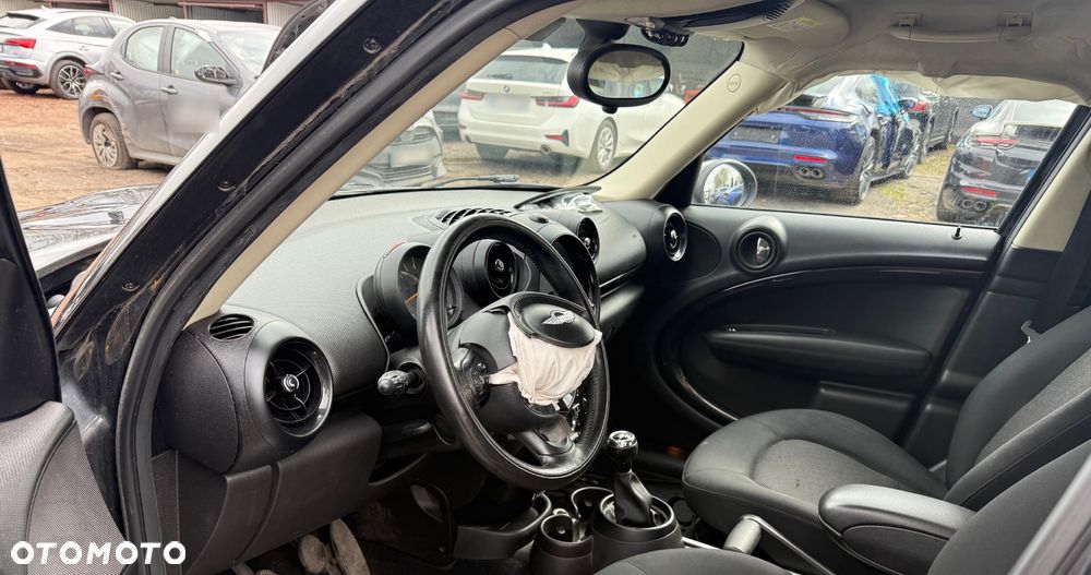 MINI Countryman Cooper D ALL4 - 13