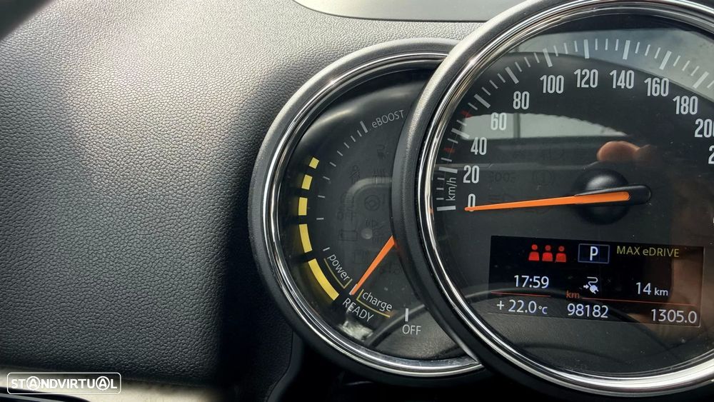 MINI Countryman Cooper SE ALL4 Auto - 30
