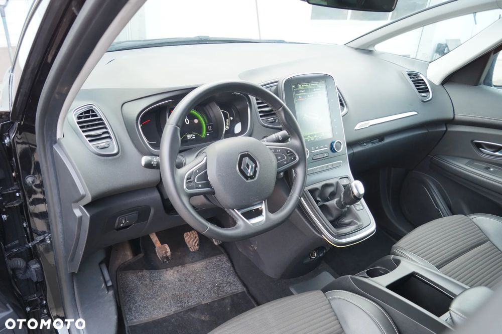 Renault Grand Scenic - 22