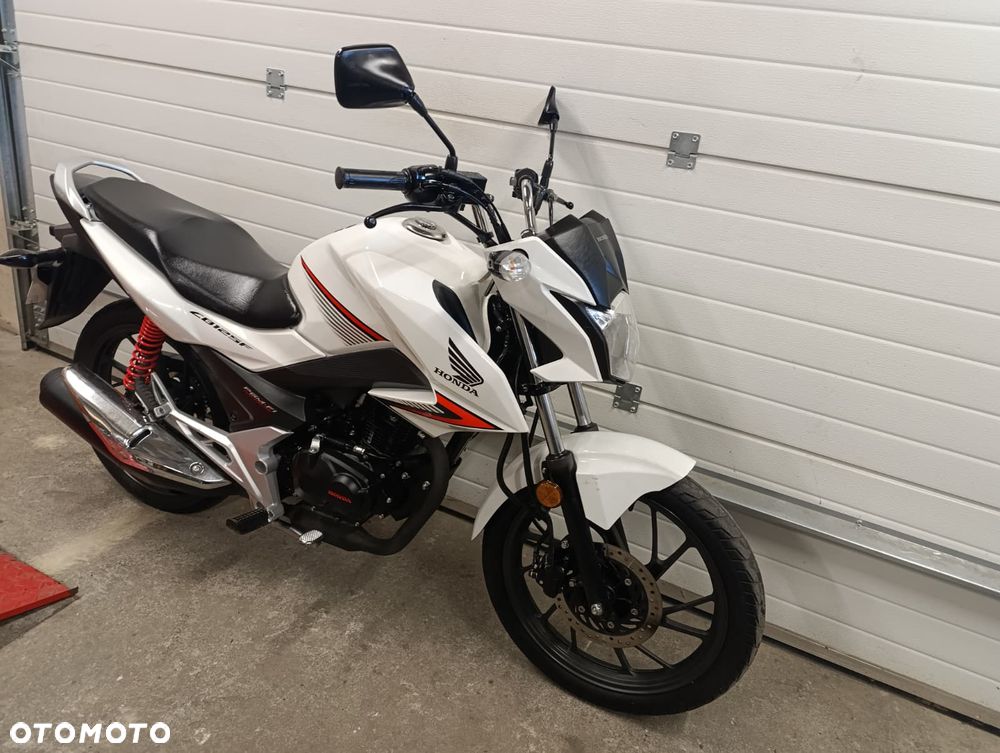 Honda CB - 1