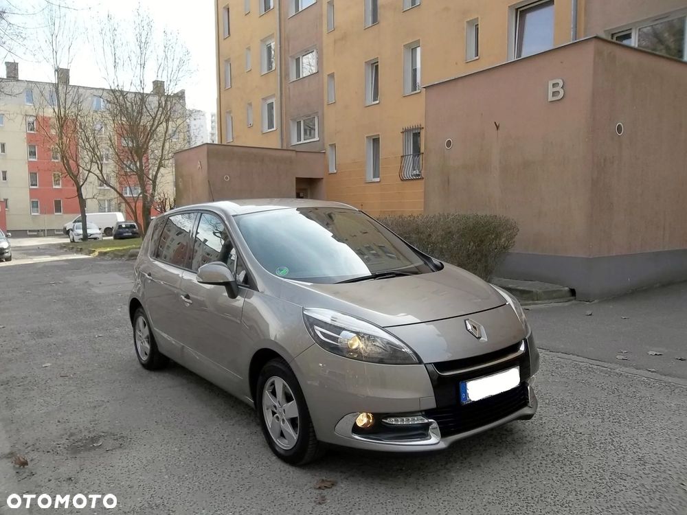 Renault Scenic 1.6 16V 110 LIMITED - 2