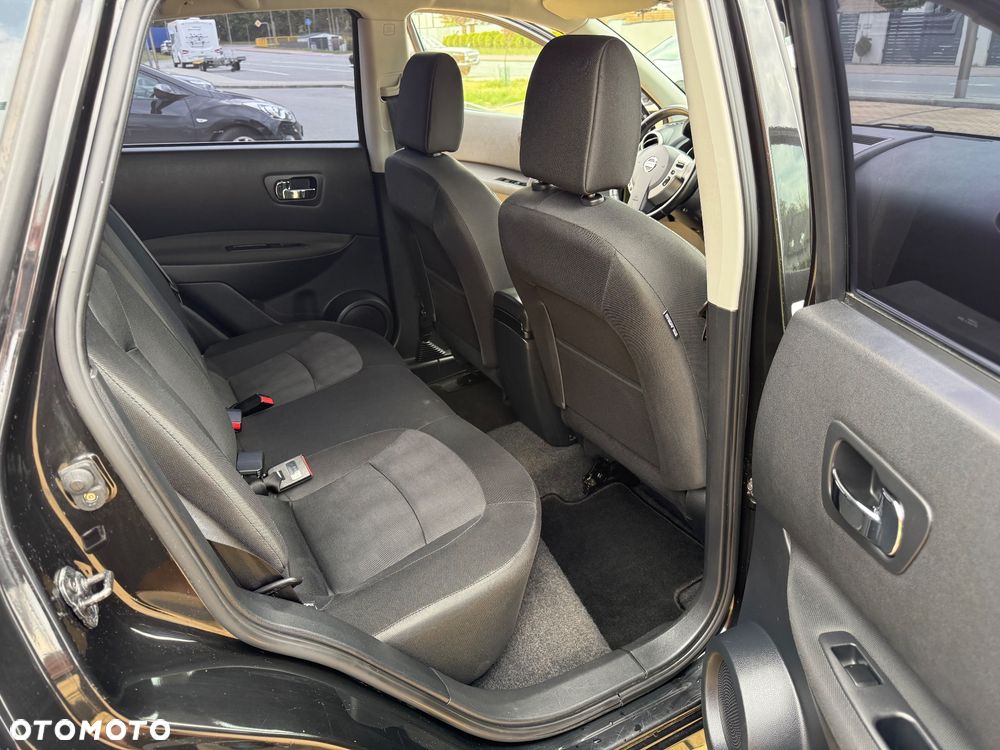 Nissan Qashqai 1.6 acenta - 17