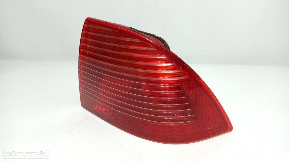 FAROLIM TRASEIRO DIREITO SAAB 9-5 BERLINA 1.9 TID VECTOR - 4