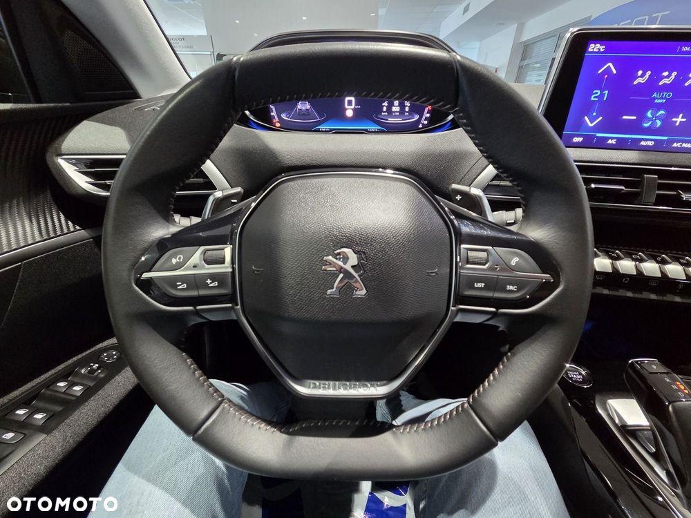Peugeot 3008 1.2 PureTech Active Pack S&S EAT8 - 16