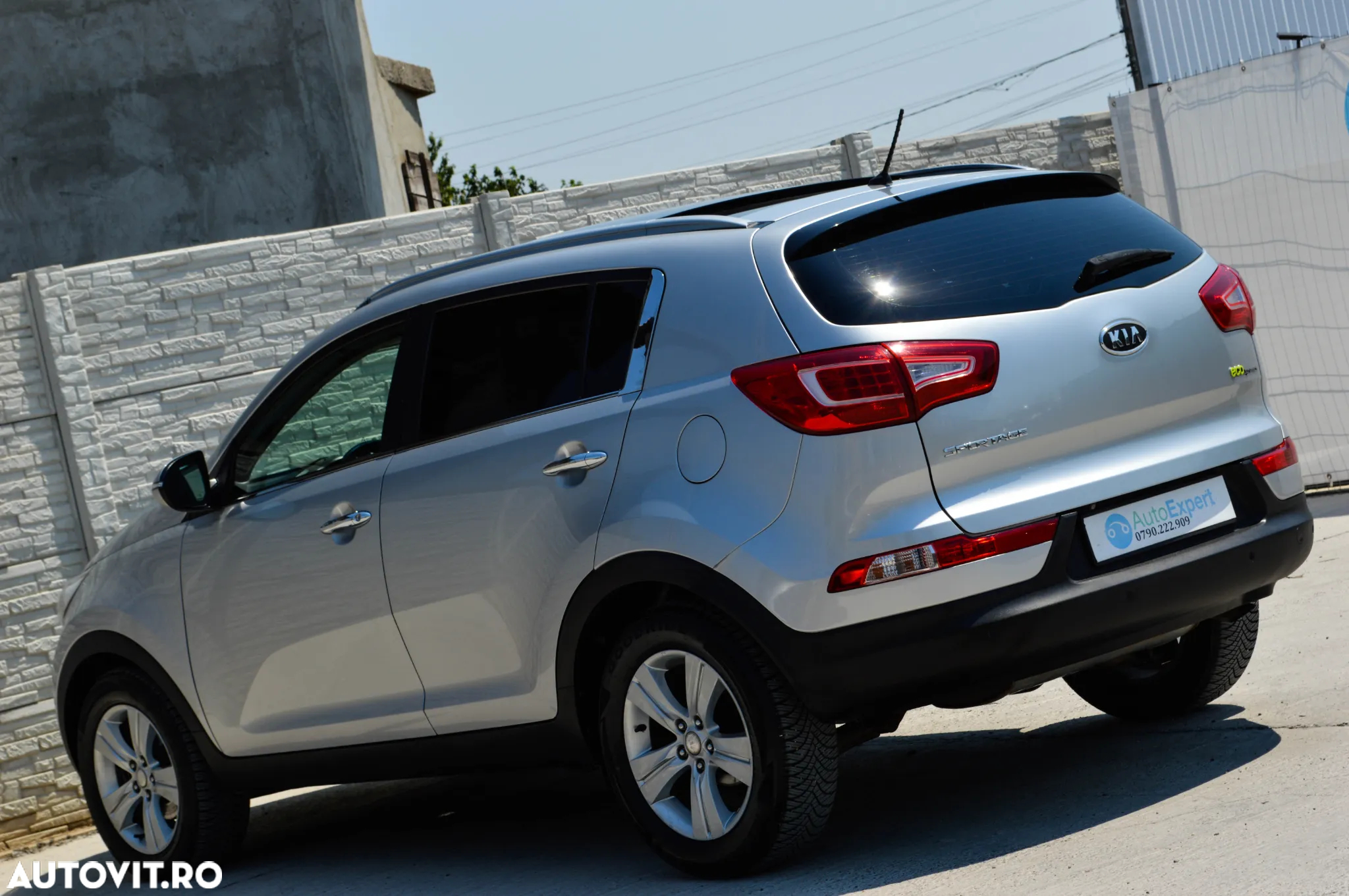 Kia Sportage 1.7 CRDI 2WD Attract - 18