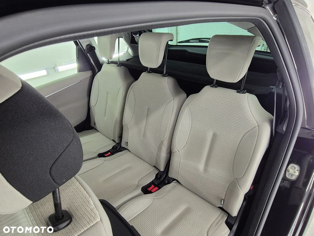 Citroën C4 Picasso VTi 120 Attraction - 25