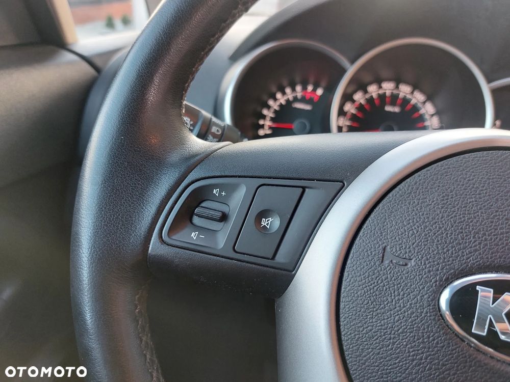 Kia Venga 1.4 CVVT Dream Team Edition - 23