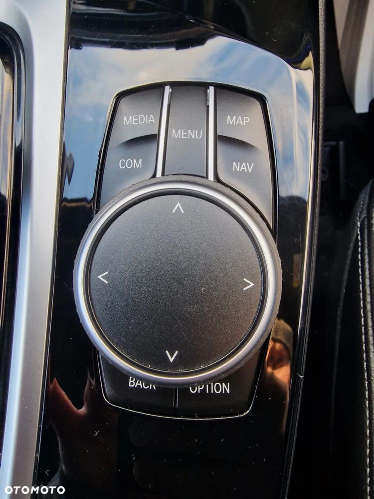 BMW X3 sDrive18d Luxury Line sport - 29