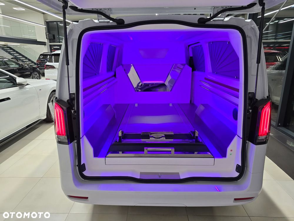 Mercedes-Benz Vito - 19