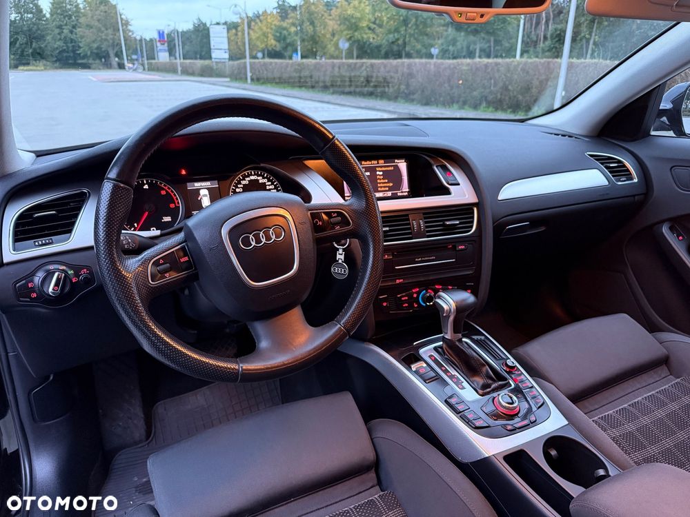 Audi A4 Avant - 28