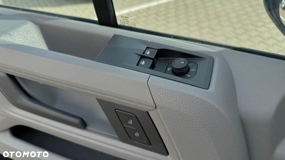 Volkswagen Crafter Furgon - 14