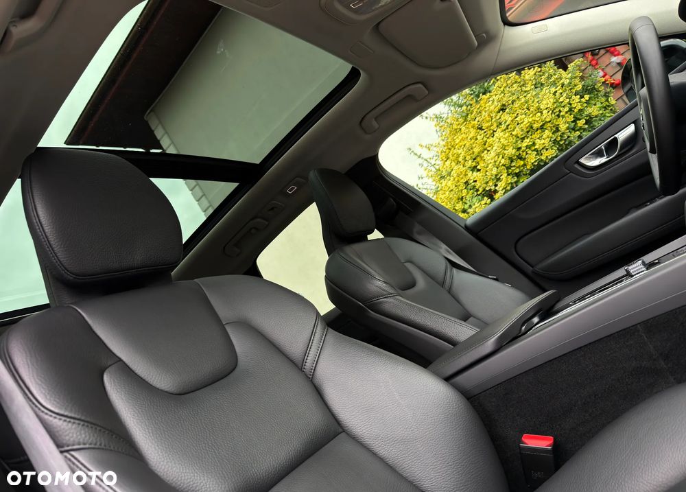 Volvo XC 60 B4 B Geartronic RDesign - 9